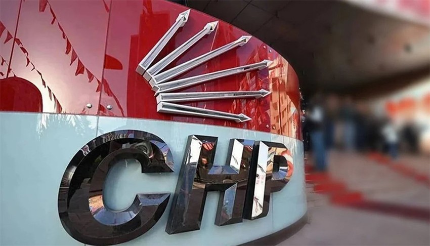 200'ü aşkın belediye başkanı CHP'den istifa etti
